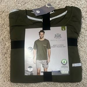 NWT Men’s Royal Class L Pajama Set
